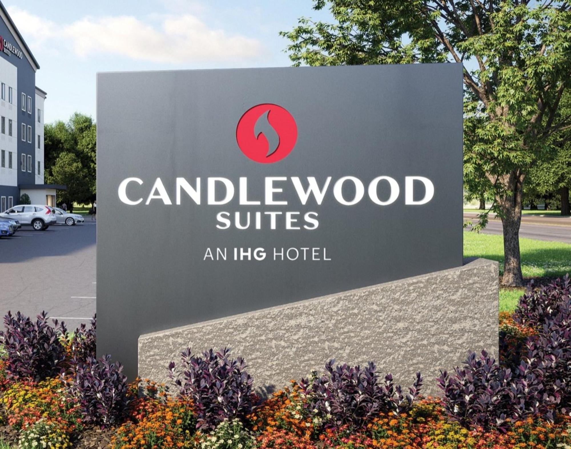 Candlewood Suites Miami Lakes By Ihg Extérieur photo