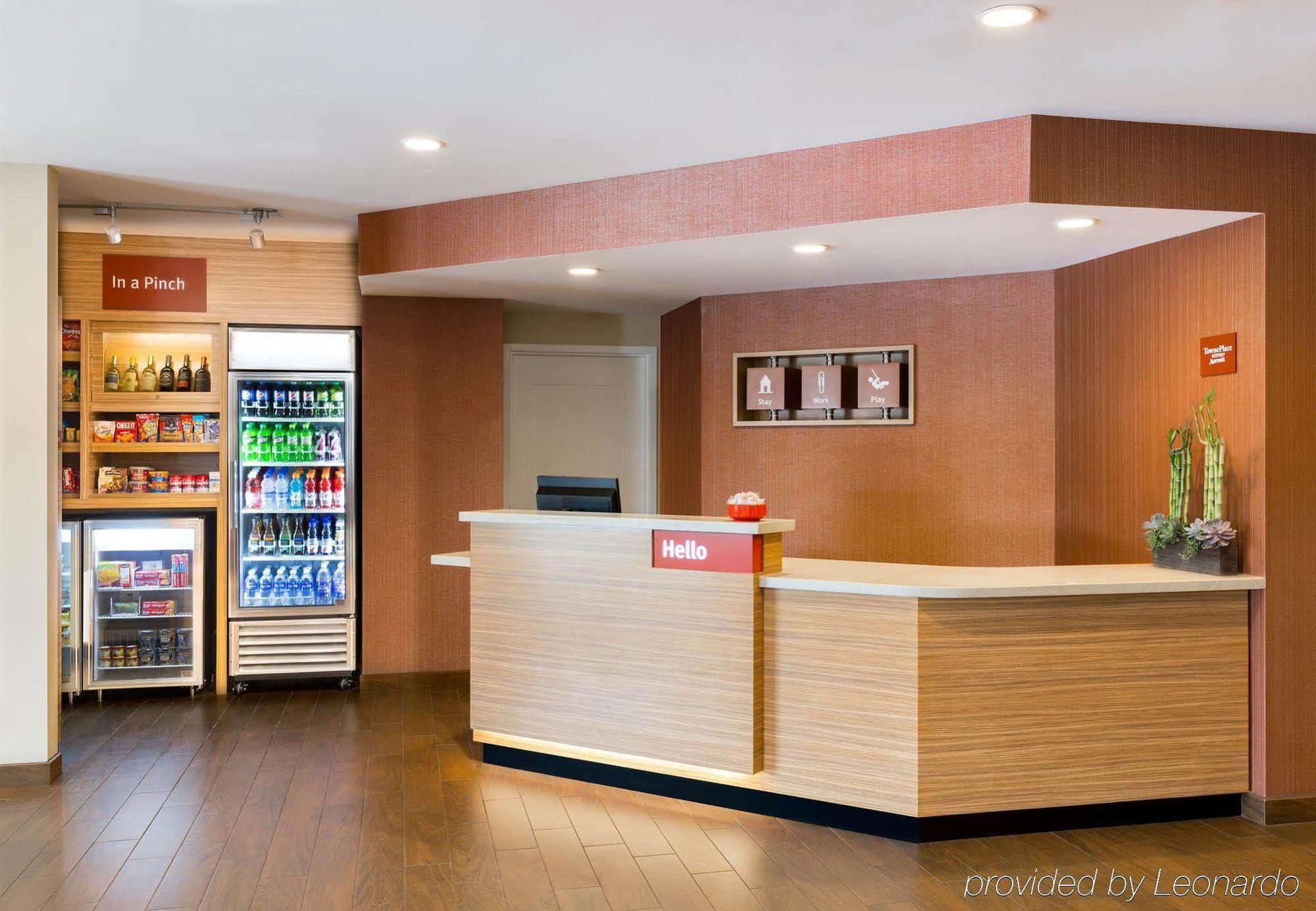 Candlewood Suites Miami Lakes By Ihg Extérieur photo