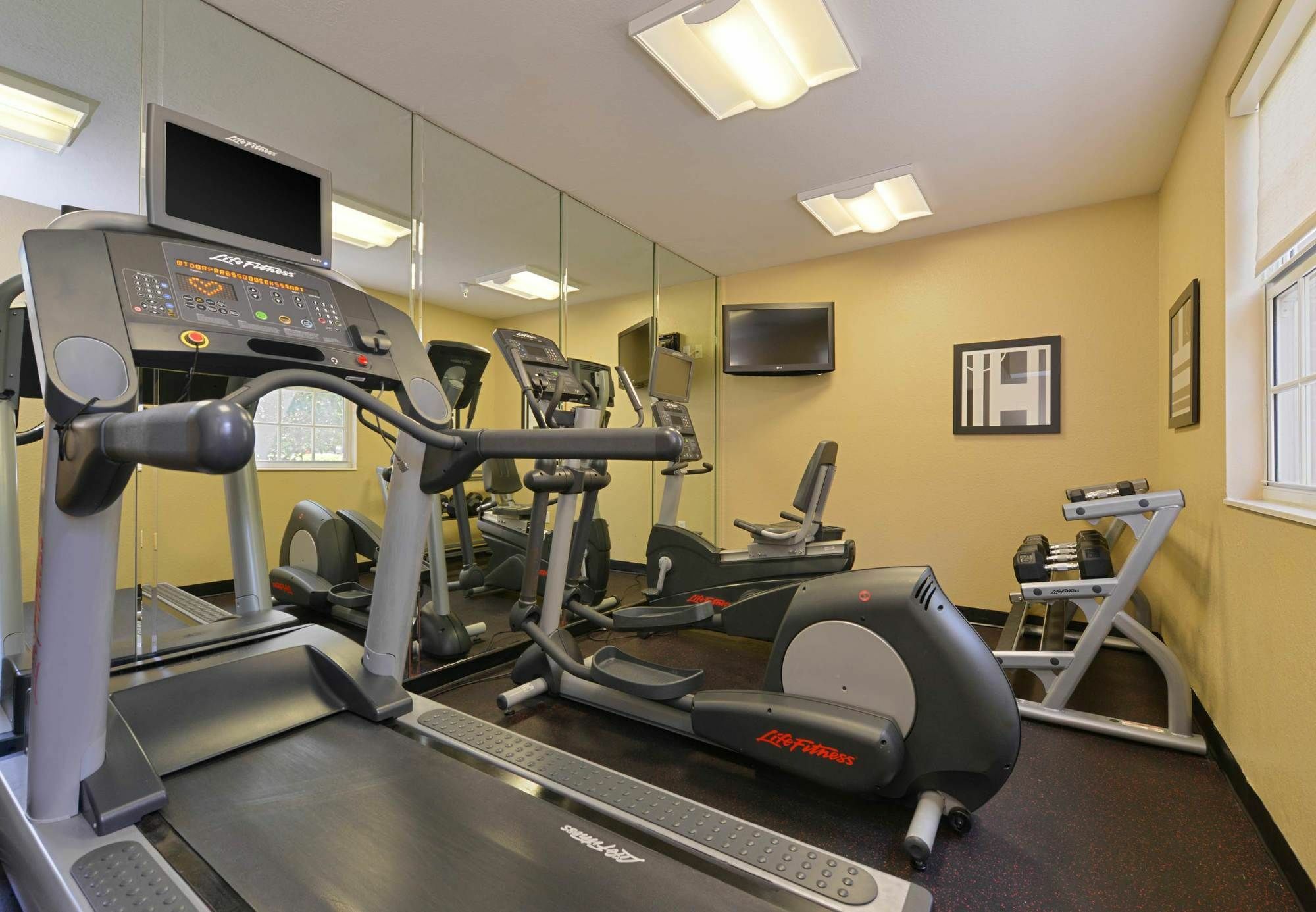 Candlewood Suites Miami Lakes By Ihg Extérieur photo